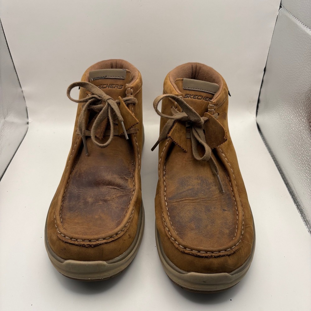 Skechers Arch Fit Motley Ratel Brown Leather Chukka Wallabee Boots 204655 DSRT